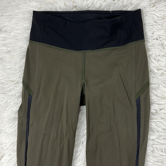 Lululemon Smooth Stride Tight Dark Olive / Black - Picture 2 of 6